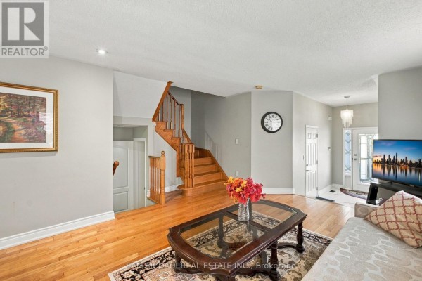 3344 Southwick Street, Mississauga, ON L5M7L5 Photo 3