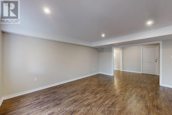Bedroom 2 - Lower - 35 Grange Drive, Richmond Hill, ON L4E4T1 Photo 5