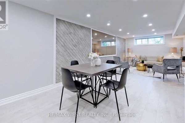 Lower - 360 Dixon Boulevard, Newmarket, ON, photo 2