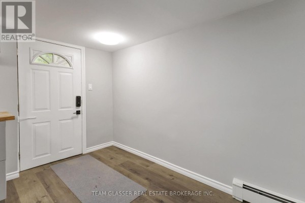 Kitchen - Lower - 378 Grey Street, London East, ON N6B1G9 Photo 4