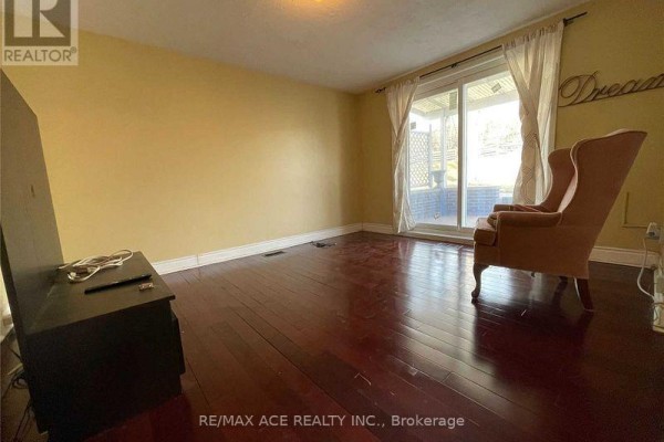 Bedroom - Lower - 40 Cavehill Crescent, Toronto, ON M1R4P9 Photo 4
