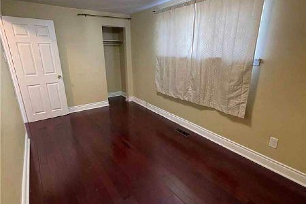 Laundry room - Lower - 40 Cavehill Crescent, Toronto, ON M1R4P9 Photo 5
