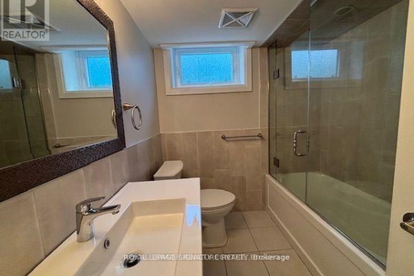 Laundry room - Lower - 40 Summerfield Crescent, Toronto, ON M9C3X3 Photo 5