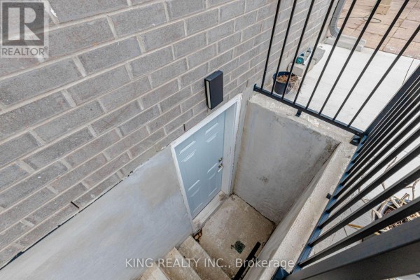 Lower - 4091 Campbell Street N, London South, ON N6P0H5 Photo 4