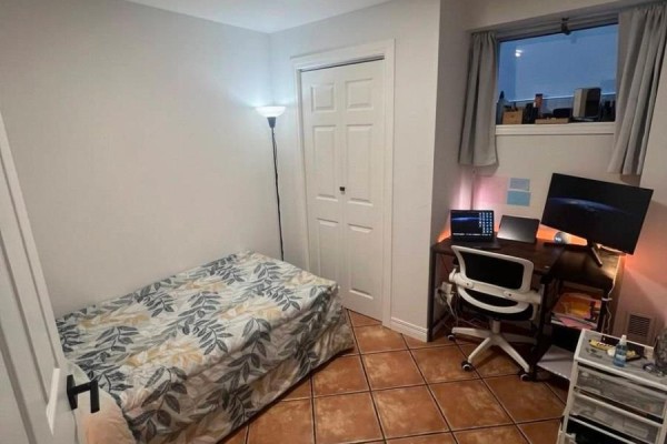 Bedroom - Lower - 41 Aldwych Avenue, Toronto, ON M4J1X4 Photo 5
