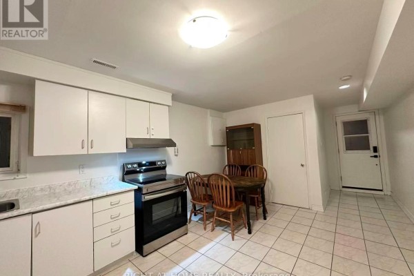 Lower - 4125 Bishopstoke Lane, Mississauga, ON, photo 3