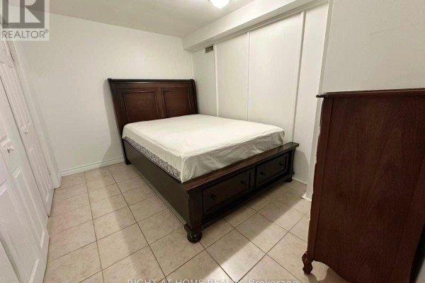 Lower - 4125 Bishopstoke Lane, Mississauga, ON L4Z1J1 Photo 5