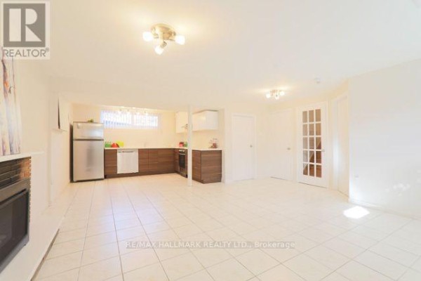 Lower - 45 Landfair Crescent, Toronto, ON, photo 3