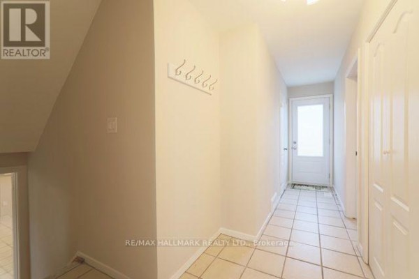 Laundry room - Lower - 45 Landfair Crescent, Toronto, ON M1J3A6 Photo 5
