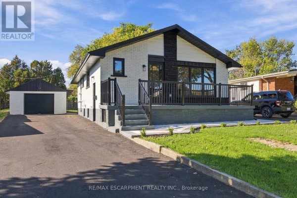 Residential for rent at Lower - 46 Bobolink Road, Hamilton, ON - MLS® U6IJFg