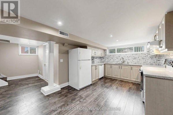Dining room - Lower - 48 Frey Crescent, Toronto, ON M1R2C7 Photo 4