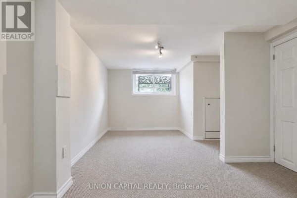 Primary Bedroom - Lower - 50 Wichey Road, Toronto, ON M1C2H9 Photo 4