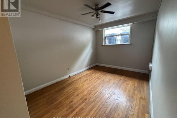 Lower - 513 Oakwood Avenue, Toronto, ON M6E2W9 Photo 3