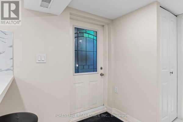 Kitchen - Lower - 53 Meadowbank Road, Toronto, ON M9B5C7 Photo 2