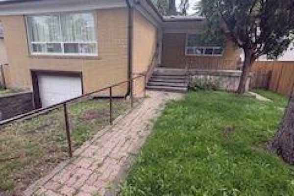 Lower - 55 Bishop Avenue, Toronto, ON, photo 2
