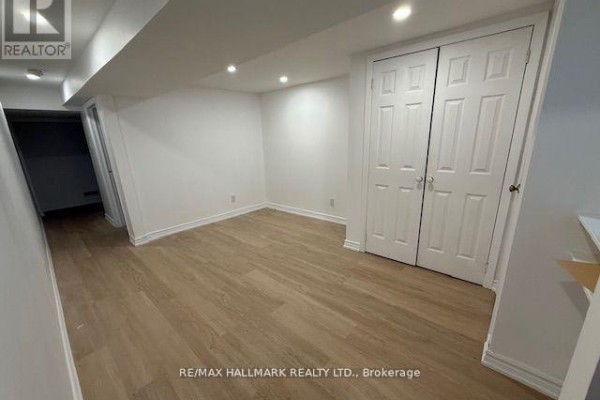 Lower - 57 Hiawatha Road, Toronto, ON, photo 3