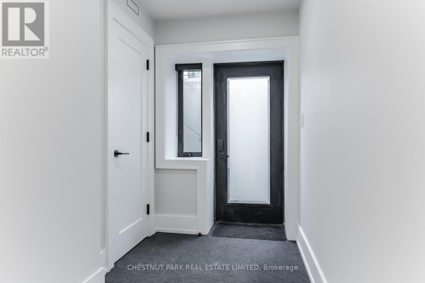 Lower - 594 Concord Avenue, Toronto, ON M6H2R1 Photo 3