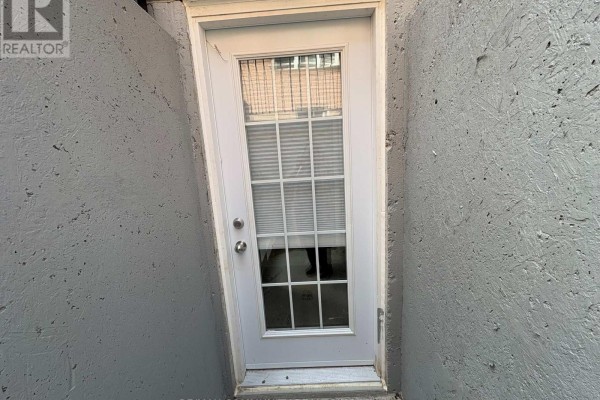 Lower - 60 Saint Hubert Drive, Brampton, ON L6P1Y5 Photo 3