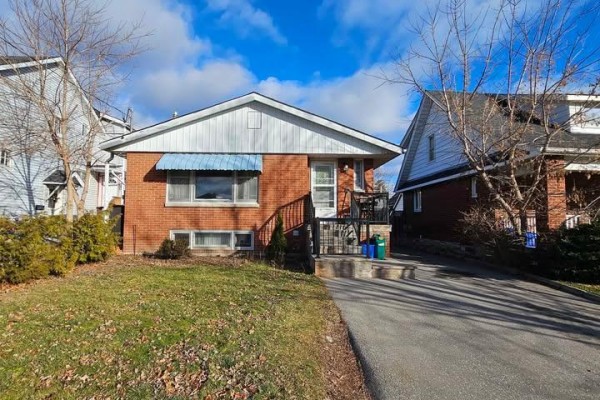 Lower - 707 Hortop Street, Oshawa, ON L1G4N7 Photo 2