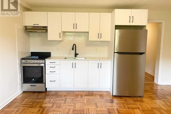 Lower - 79 Greensides Avenue, Toronto, ON M6G3P8 Photo 5