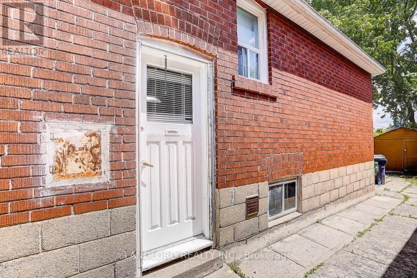 Bedroom - Lower - 79 O'connor Drive, Toronto, ON M4K2K4 Photo 4