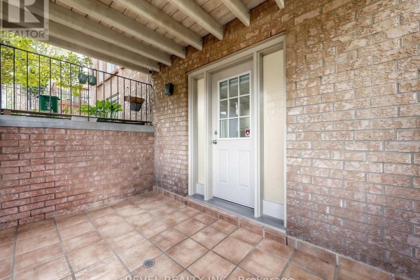 Lower - 831 Regal Crescent, Pickering, ON L1X2P8 Photo 4