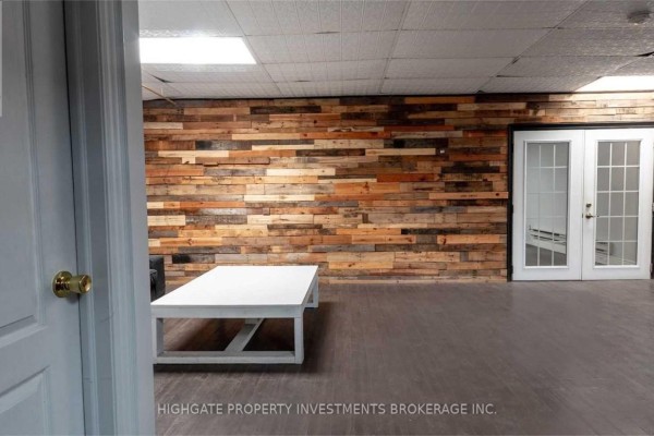 Lower - 835 Bloor Street W, Toronto, ON M6G1M1 Photo 5
