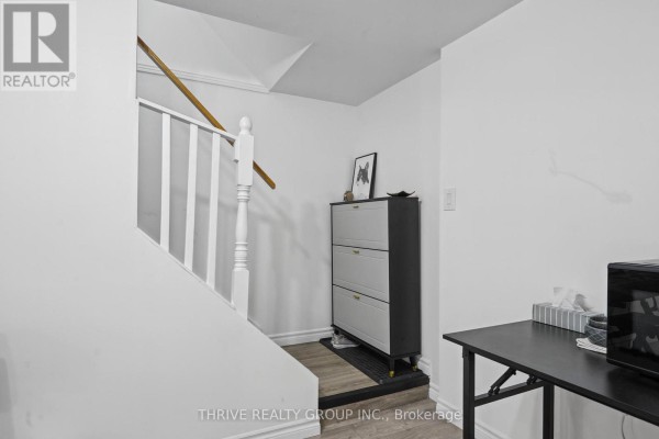 Den - Lower - 9 Sanders Court, St  Thomas, ON N5P4J9 Photo 4