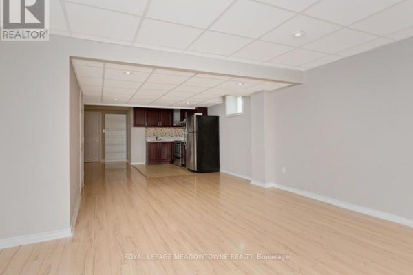 Bedroom - Lower - 960 Philbrook Drive, Milton, ON L9T0L3 Photo 2