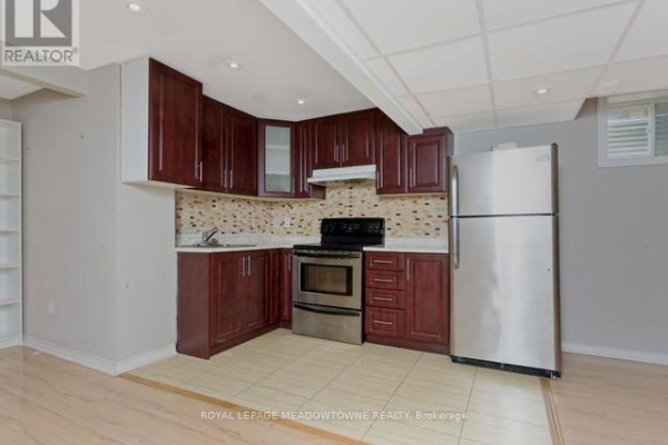 Recreational, Games room - Lower - 960 Philbrook Drive, Milton, ON L9T0L3 Photo 3