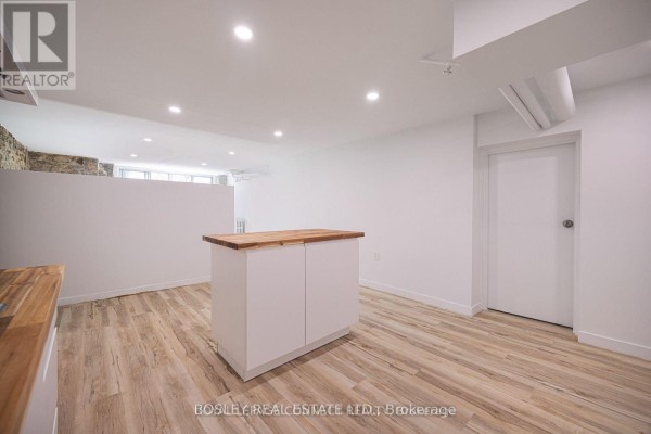 Lower 1 - 178 High Park Avenue, Toronto, ON M6P2S4 Photo 5
