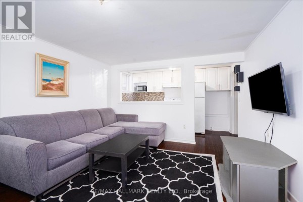 Primary Bedroom - Lower 1 - 224 Pickering Street, Toronto, ON M4E3J8 Photo 4