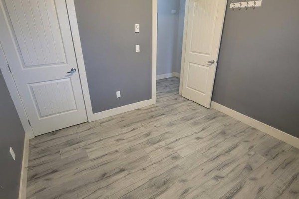 Lower 10595 159b Street, Surrey, BC V4N3J4 Photo 4