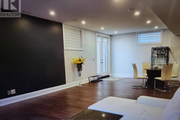 Lower Level - 11 Walnut Crescent, Toronto, ON M8W2Z9 Photo 2