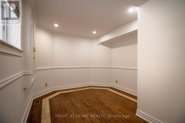 Lower Level - 12 Josie Drive, Richmond Hill, ON, photo 3