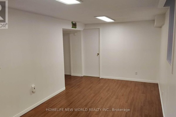 Bedroom - Lower Level - 4383 Radisson Crescent, Mississauga, ON L5M4C5 Photo 3