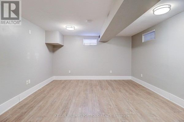 Lower Level - 962 Willowdale Avenue, Oshawa, ON L1H1W4 Photo 3