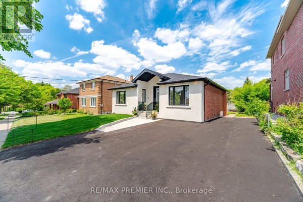 Lower Level 1 - 62 Flamborough Drive, Toronto, ON M6M2R6 Photo 4