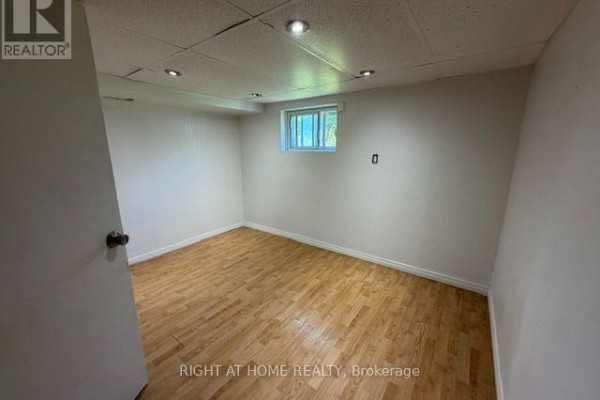 Bedroom 2 - Lower Unit - 40 Gilbey Drive, Ottawa, ON K2E5S6 Photo 2