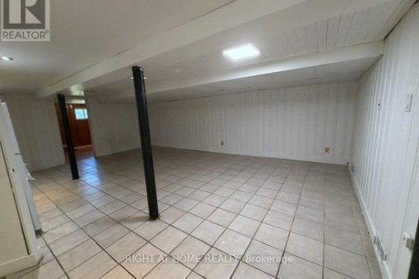 Laundry room - Lower Unit - 40 Gilbey Drive, Ottawa, ON K2E5S6 Photo 5