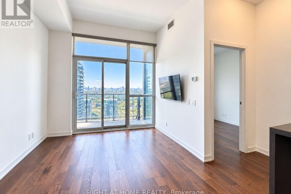 Lph06 - 2200 Lake Shore Boulevard W, Toronto, ON M8V1A4 Photo 4