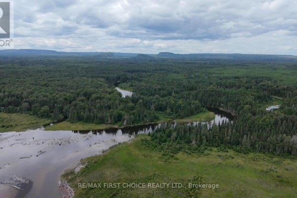 Lt 11 + 12 Con 1 Dorion, Thunder Bay Remote Area, ON, photo 2