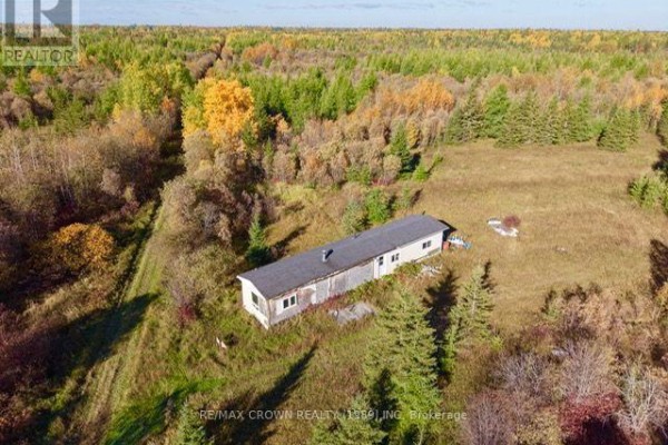 Lt 2 Devitt Township, Mattice Val Cote, ON P0L1T0 Photo 3
