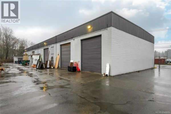 M 1580 Willow St, Campbell River, BC, photo 2