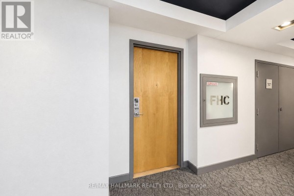 Primary Bedroom - M5 - 350 Wellington Street W, Toronto, ON M5V3W9 Photo 4