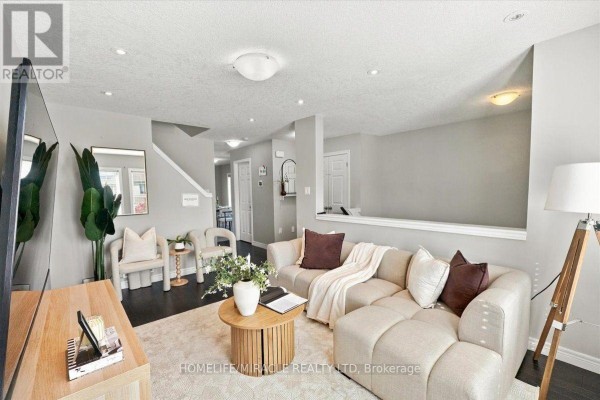 M1 - 70 Willowrun Drive, Kitchener, ON N2A0J3 Photo 4