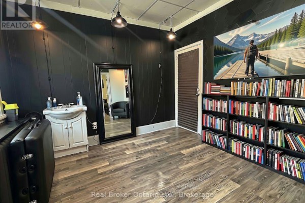 M4 - 49 Manitoba Street, Bracebridge, ON P1L2B2 Photo 5
