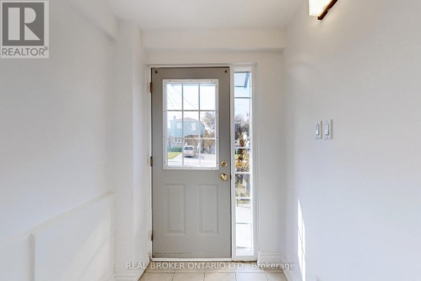Main - 102 Bowie Avenue, Toronto, ON, photo 3