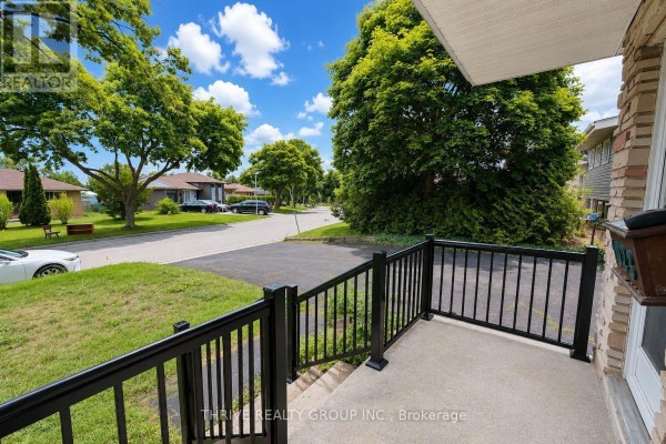 Main - 1023 Eagle Drive, London South, ON N5Z3H4 Photo 5