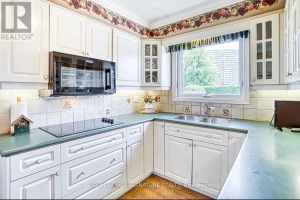 Main - 1040 Runningbrook Drive, Mississauga, ON L4Y2T2 Photo 5